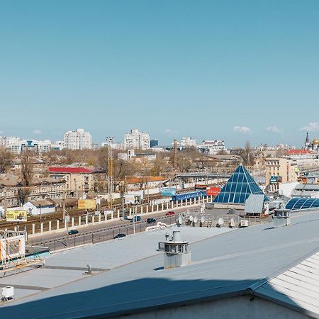 Апартаменты С Двумя Спальнями В Центре Города Odessa Esterno foto